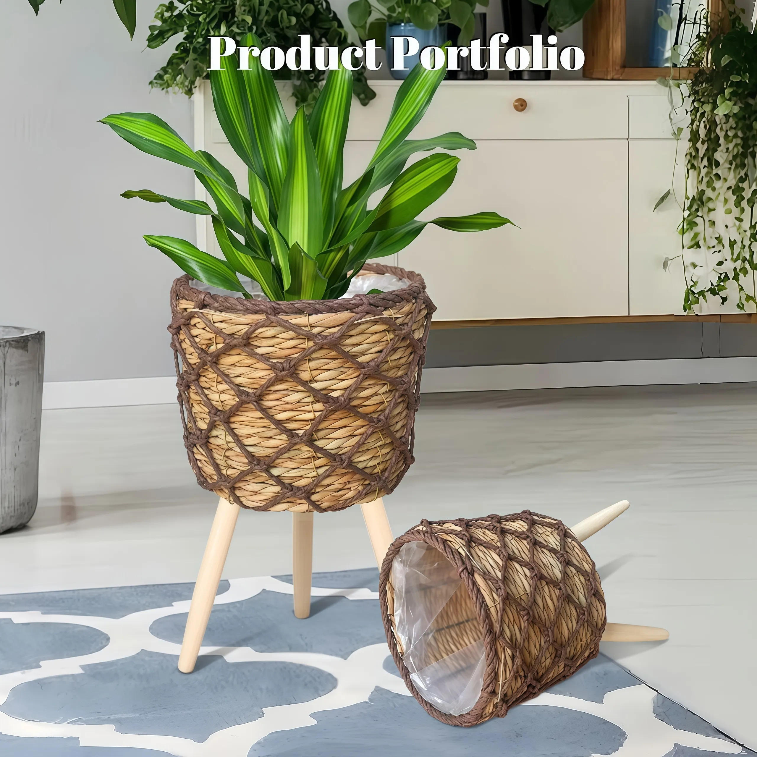 Nesting seagrass woven planter set for space-saving packing